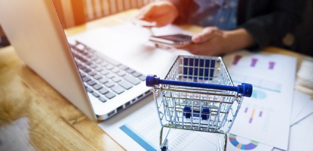 Mobile Commerce vs Desktop Commerce:  Who Will Win The Fight?
